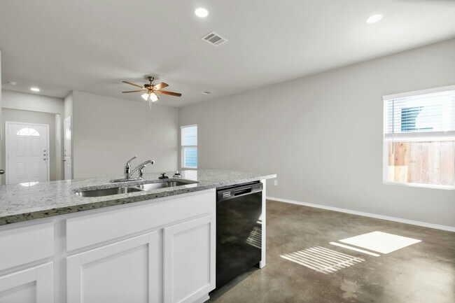 Foto del edificio - 7239 Converse Ridge Ln
