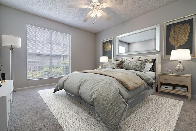 Building Photo - Carmel Landing