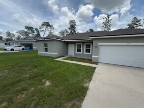 Building Photo - 5017 SW 165th Street Rd