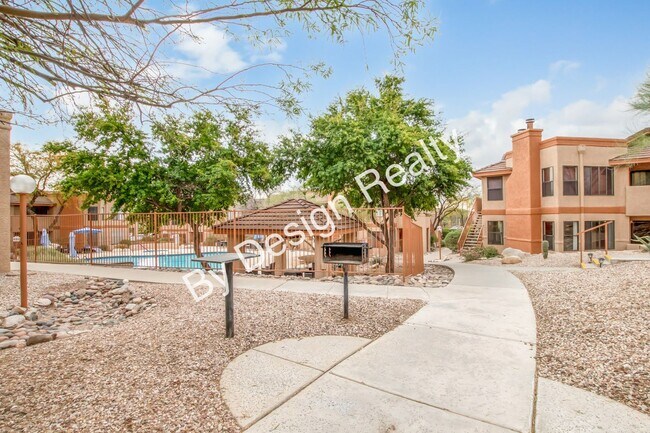 Building Photo - 7255 E Snyder Rd