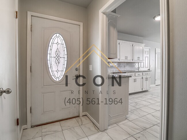 Photo - 2513 SW 69th St House