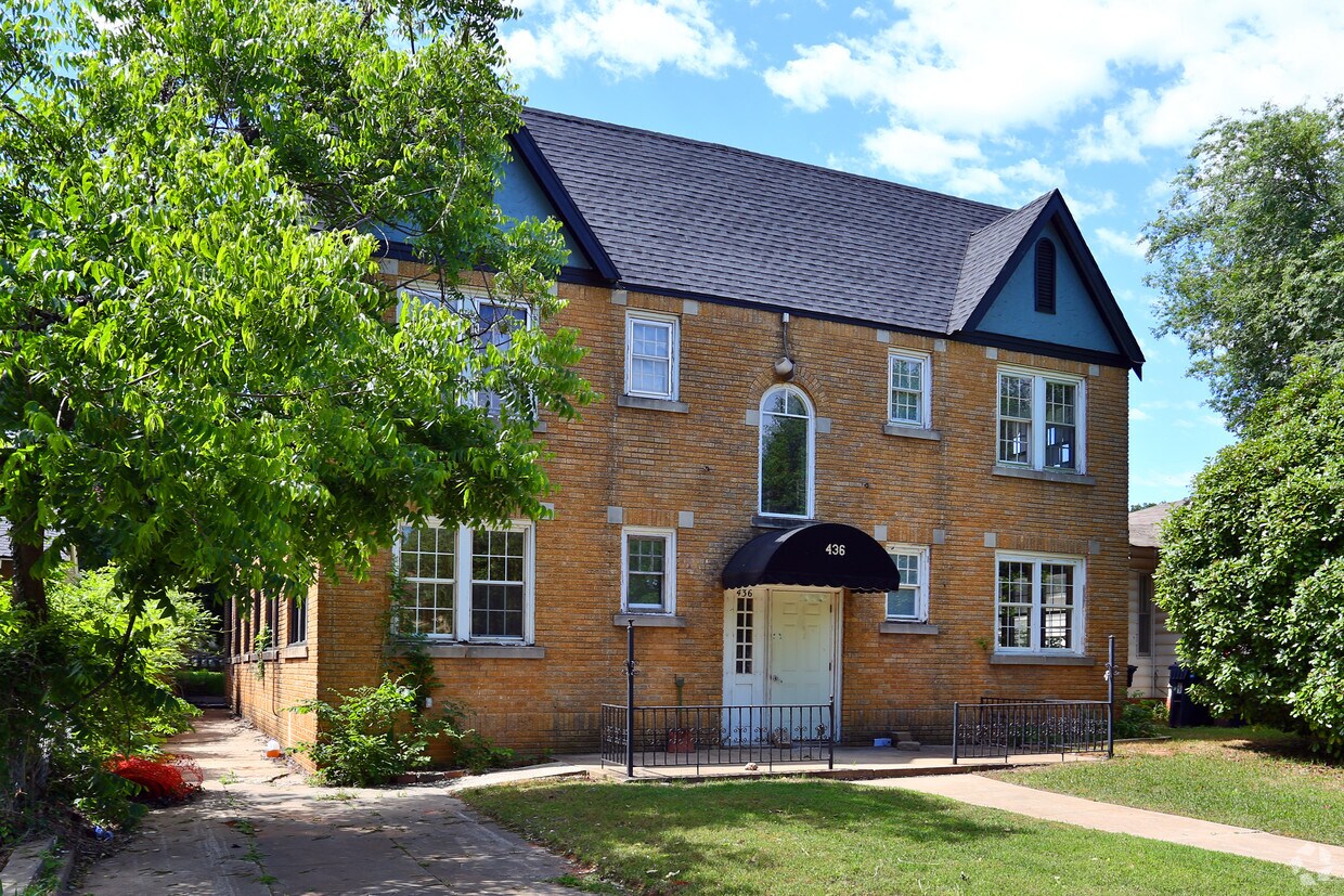 Foto principal - 436 NW 27th St