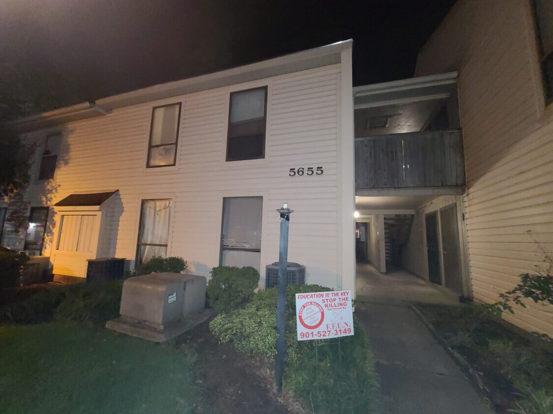 5655 San Mateo Cove, Memphis, TN 38115 Townhome Rentals in Memphis TN