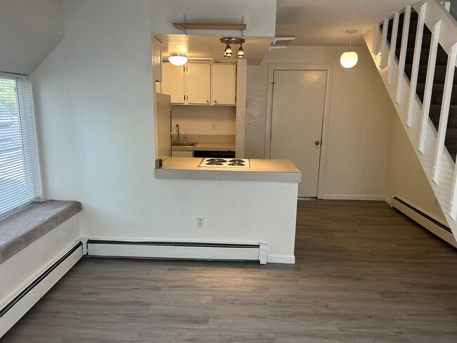 Building Photo - 2315 Spruce St