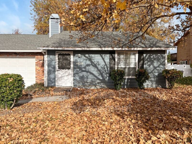 Primary Photo - 1612 E Bergeson St