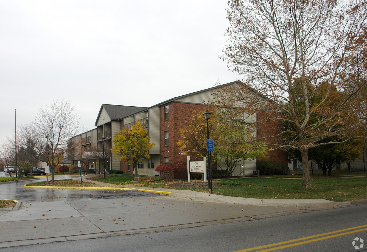 Building Photo - Restoration Plaza