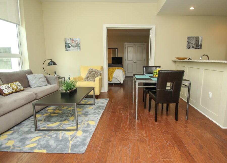 Primary Photo - 201 Jamestown Blvd