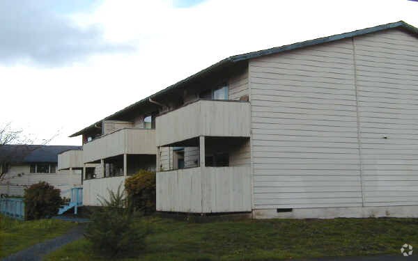 Building Photo - Sequoia Glen Apartments