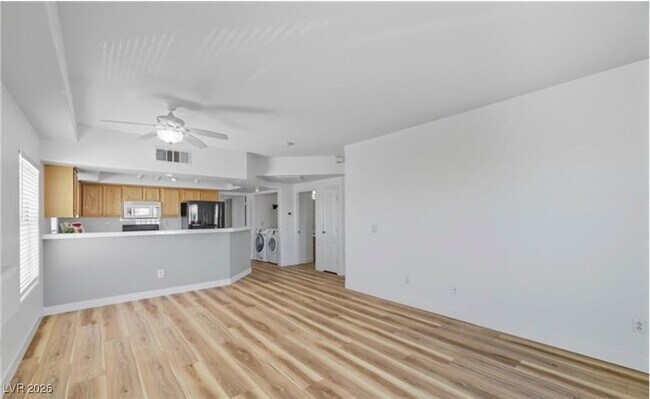 Building Photo - 3601 Spanish Butterfly St