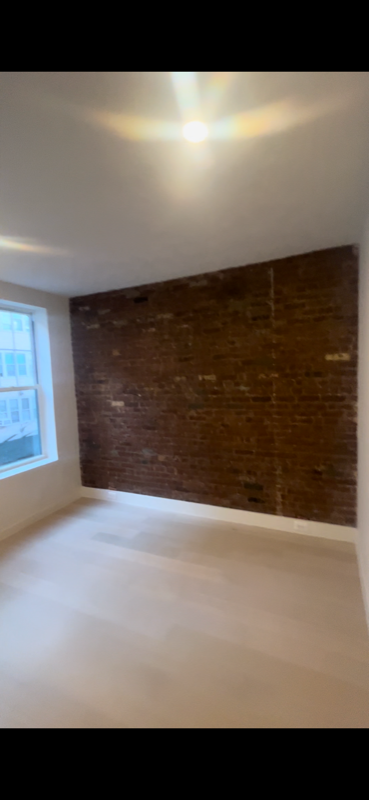 Foto del edificio - 229 E 21st St
