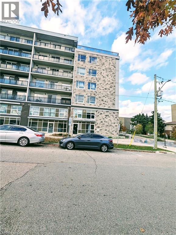 Building Photo - 275F Larch St