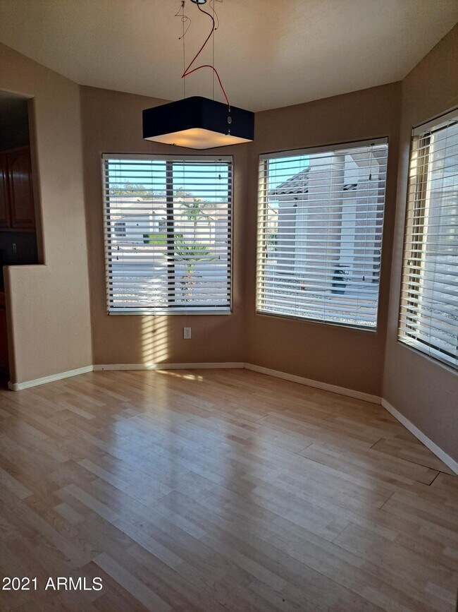 Foto del edificio - 14541 N 87th Ave