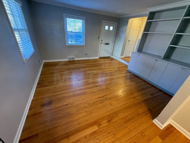 Foto del edificio - 1702 Graefield Rd