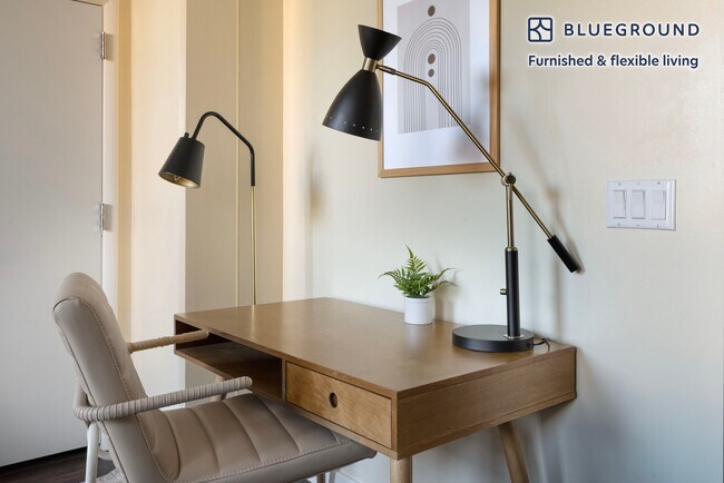 Foto del edificio - 1801 Wedemeyer St