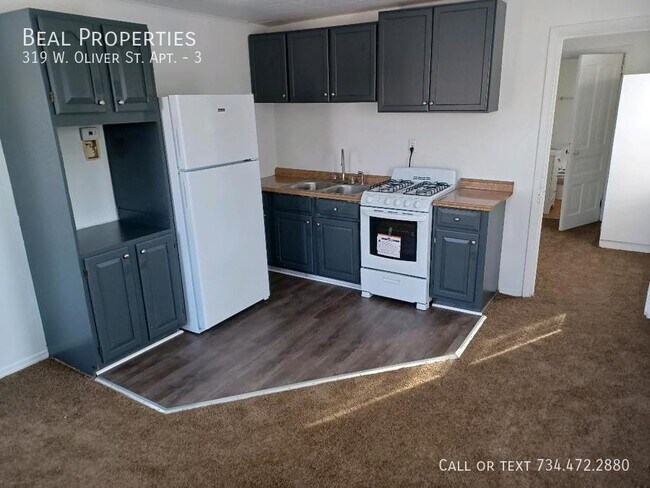 Foto del edificio - 319 W Oliver St