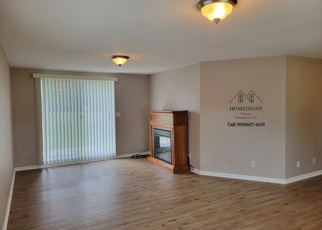 Foto del edificio - 827 Weeden Creek Rd