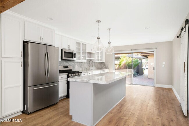 Foto del edificio - 1141 Bright Glen Cir