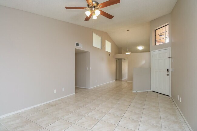 Foto del edificio - 2848 E Brown Rd