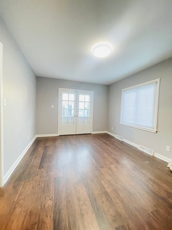 Foto del edificio - 8584 W Villard Ave