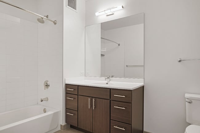 Building Photo - 112 W Superior St