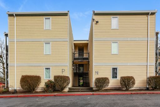 Photo - 2 bedroom 1 bath Condo for Rent in Everett WA