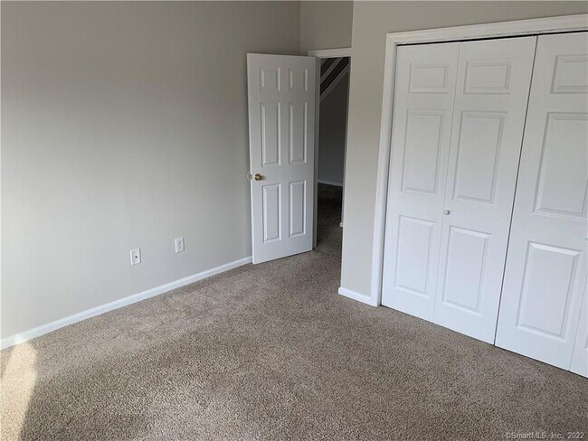 Foto del edificio - 3250 Main St