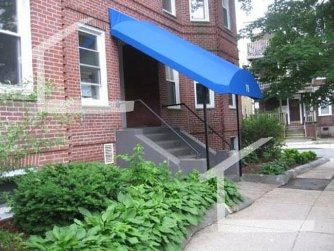 Building Photo - Allston 3 Bed Available now