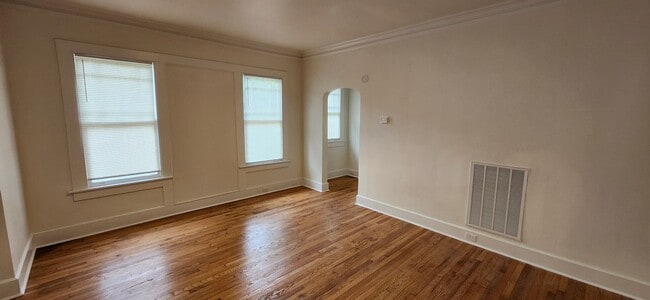 Building Photo - 4 bedroom home in Midtown Columbus