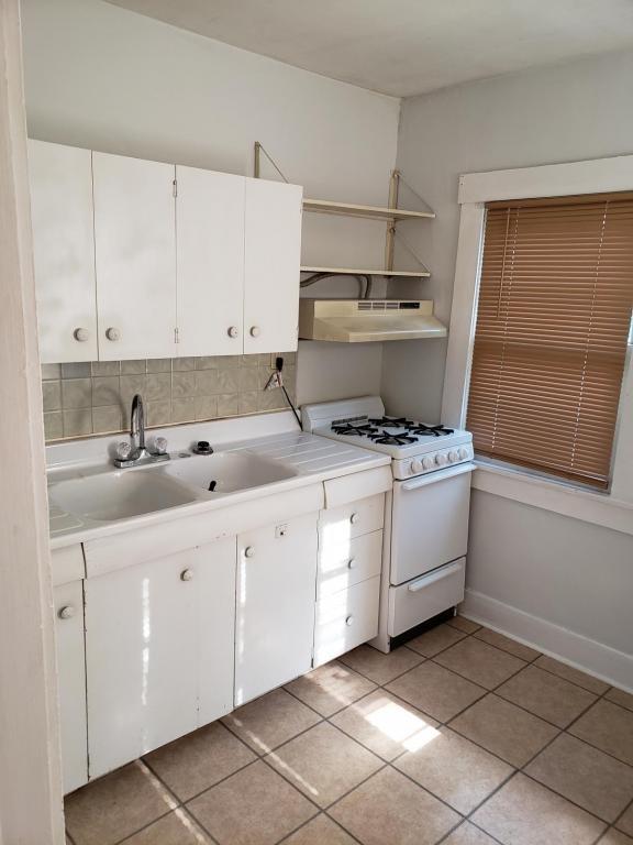 Foto principal - 1202 Jackson Ave