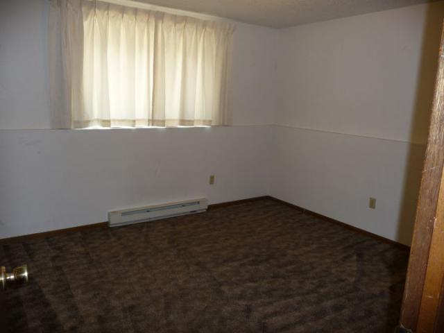 Building Photo - 2 bedroom in Billings MT 59105