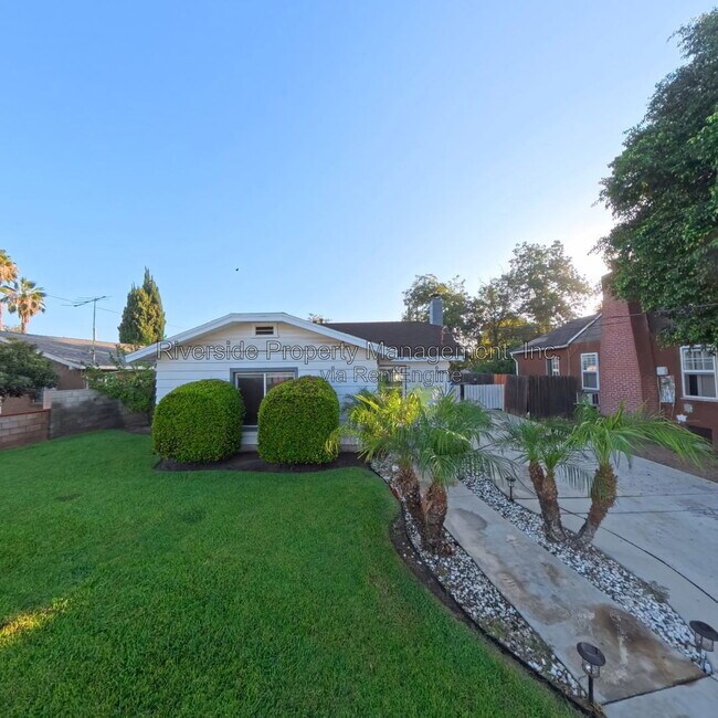 Foto del edificio - 3695 McKenzie St