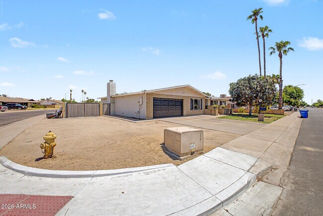 Foto del edificio - 10217 N 37th Ave