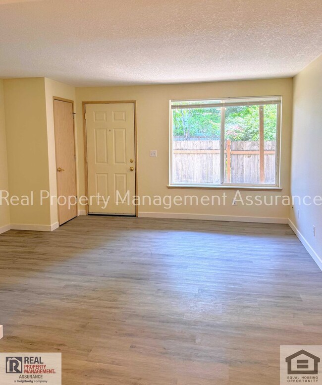 Foto del edificio - 13227 SW 2nd St