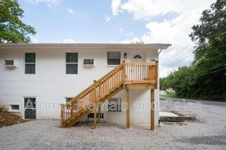 Building Photo - 1150 Lake City Hwy