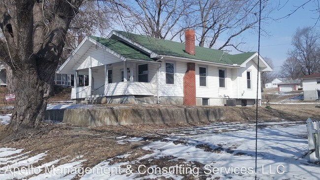 Foto del edificio - 2 br, 1 bath House - 105 North May Street