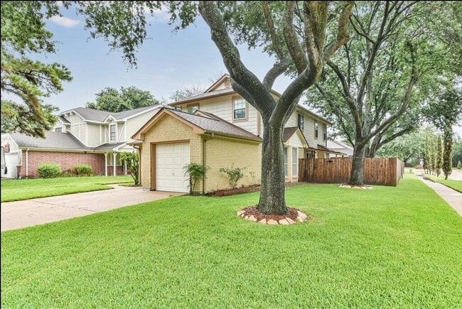 Building Photo - 10327 Brickyard Ct