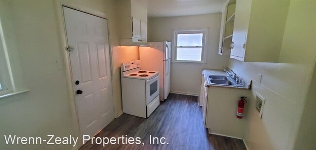 Building Photo - 2 br, 1 bath House - 402 Huffman St