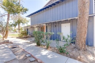 Building Photo - 1521 Elizabeth Ave