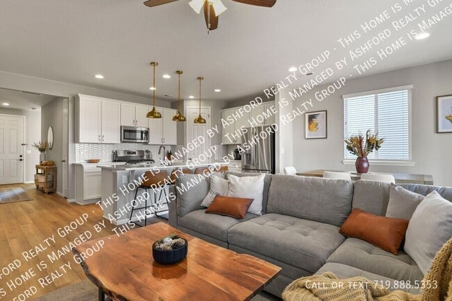 Foto del edificio - 6445 Bodacious Cir