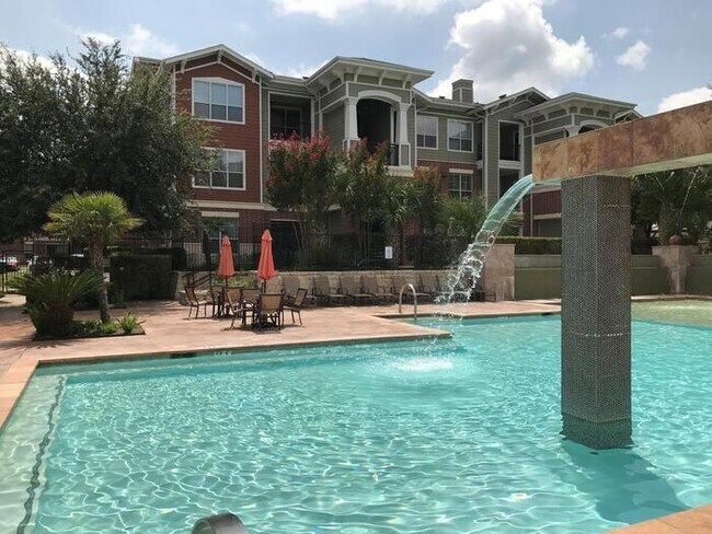 Foto del edificio - 3010 W Loop 1604 N