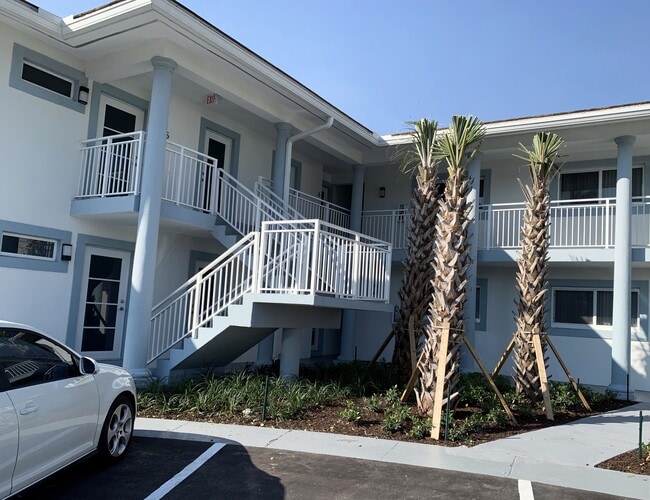 Building Photo - 231 Marine Ct