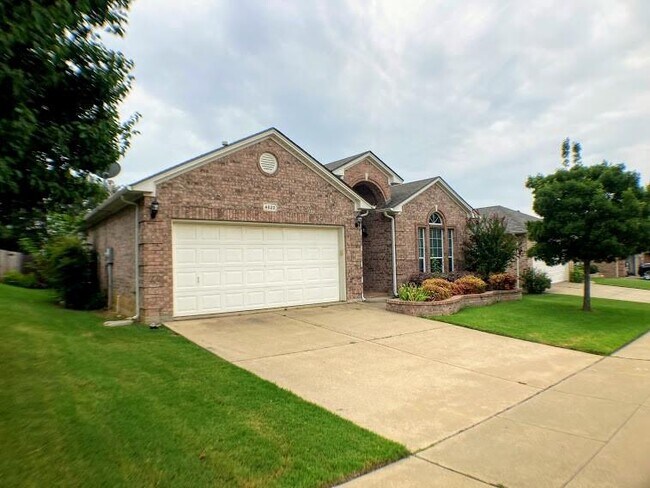 Foto del edificio - 4820 Heber Springs Trail