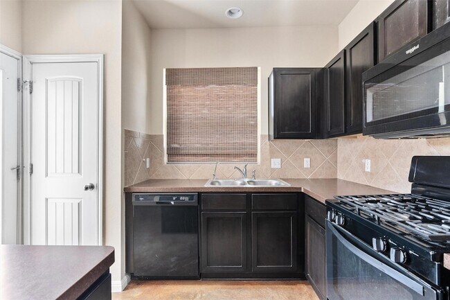 Building Photo - 4606 Graceful Ln