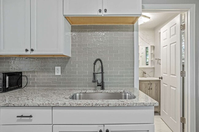 Foto del edificio - Cute Single Family Home Ready Now!