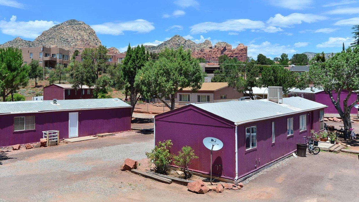 Primary Photo - 200 N Payne Pl