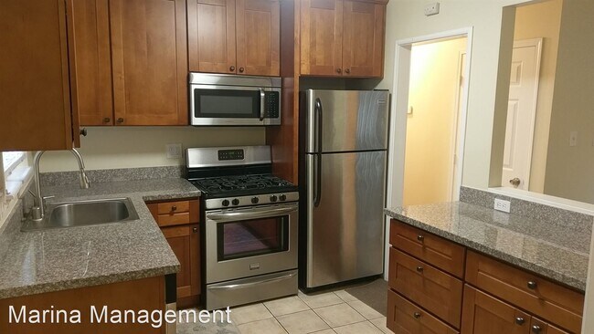 Building Photo - 3 br, 1 bath House - 131 W Carolyn Drive