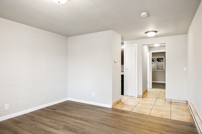 Interior Photo - Ash Creek Apartments