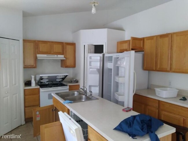 Building Photo - 4 br, 2 bath House - 1378 Deltona Blvd