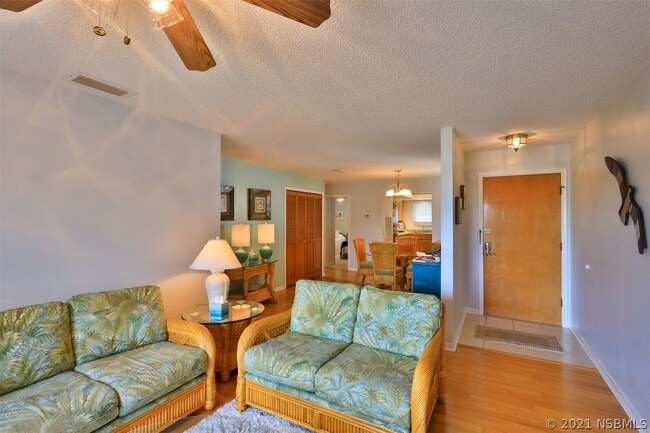 Building Photo - 4403 Sea Mist Dr