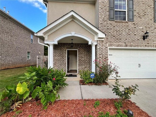 Foto del edificio - 516 Sprayberry Dr